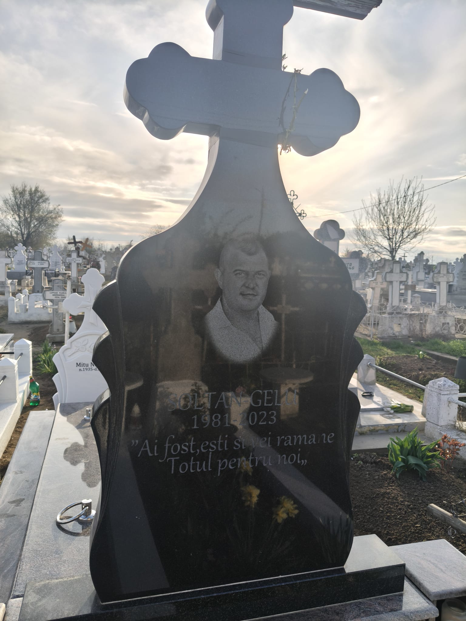 Fotogravură pe granit negru